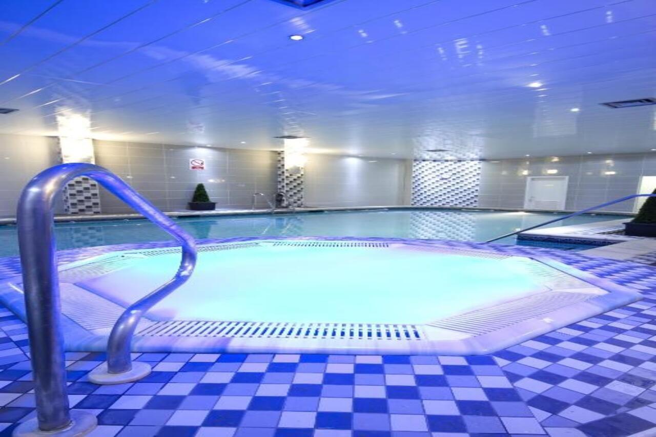 Burnley North Oaks Hotel And Leisure Club Εξωτερικό φωτογραφία