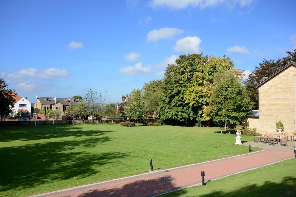 Burnley North Oaks Hotel And Leisure Club Εξωτερικό φωτογραφία