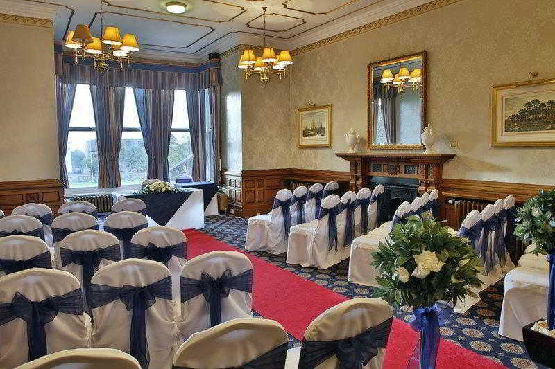 Burnley North Oaks Hotel And Leisure Club Εξωτερικό φωτογραφία